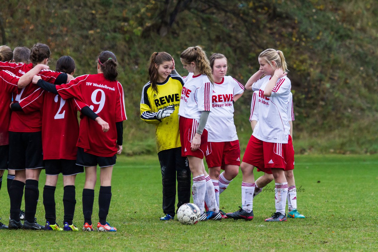 Bild 228 - B-Juniorinnen TuS Tensfeld - TSV Weddelbrook : Ergebnis: 3:1